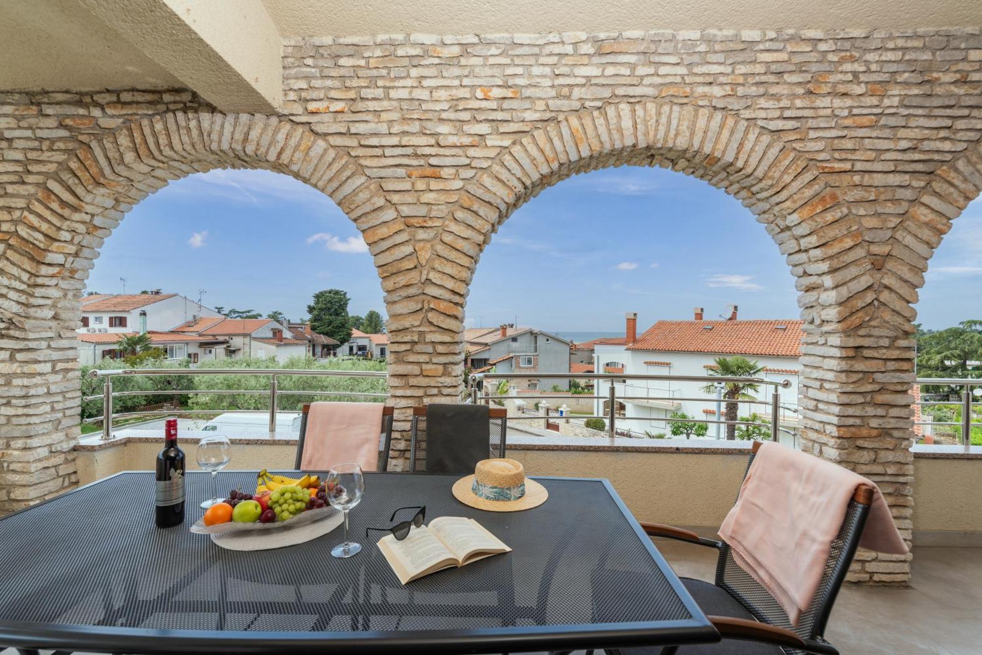 Apartments Marizela Poreč Exterior foto